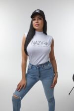 Nazyra Zuri felső