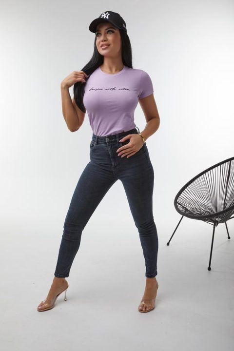 Nazyra Zara póló