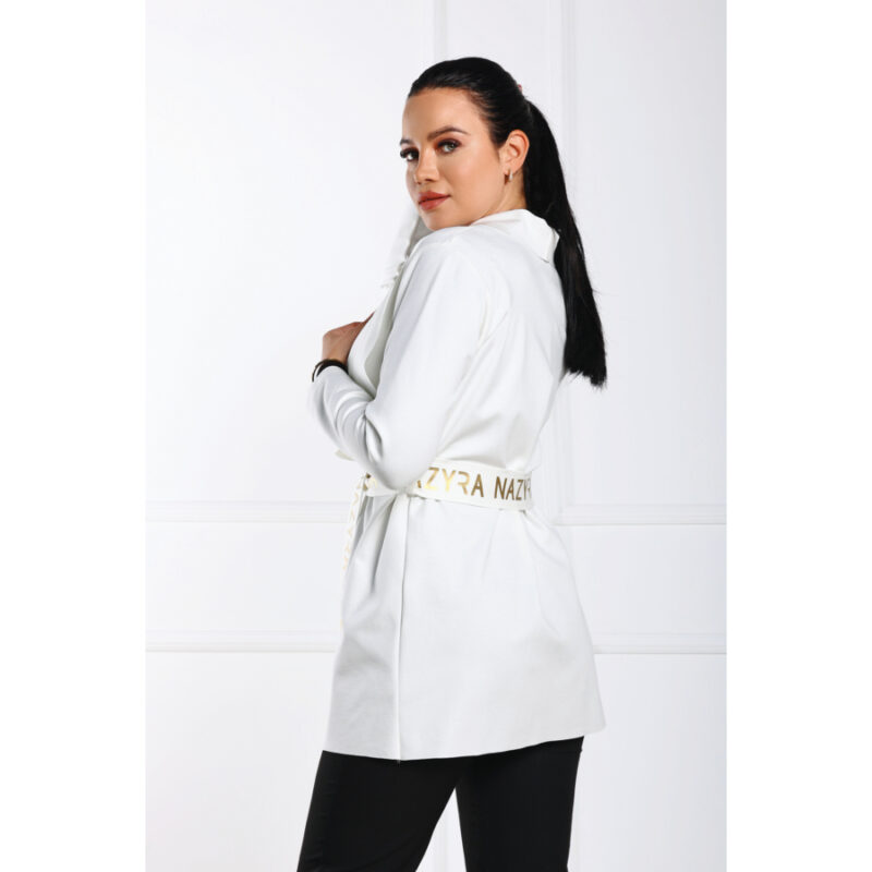 Nazyra Molly kabát arany feliratú övvel