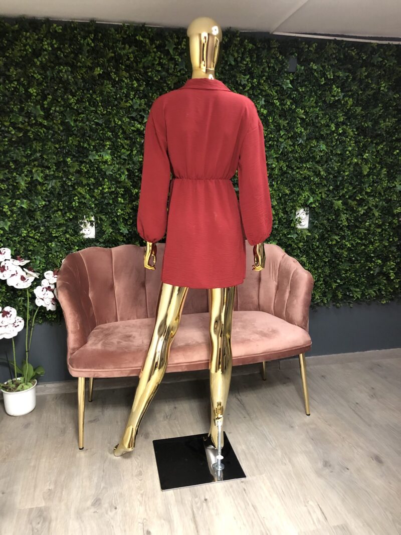 Stella gombos, húzott ruha