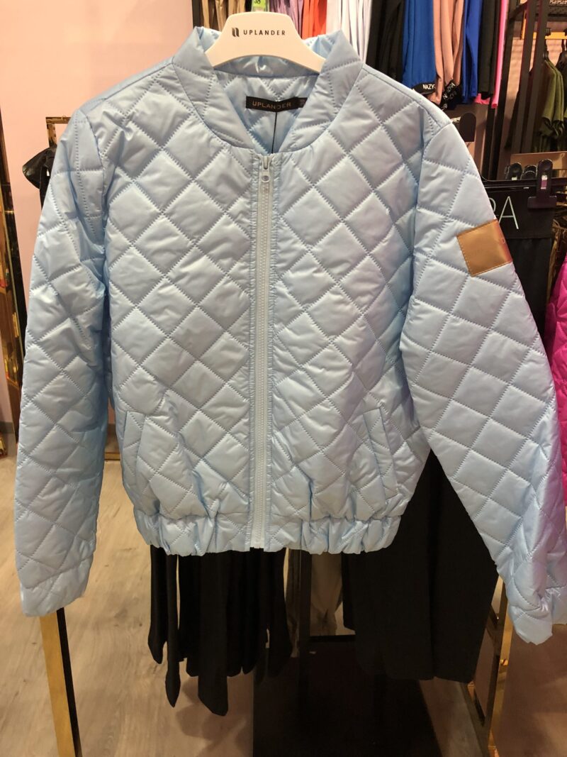 Miana rövid steppelt kabát