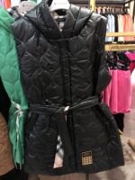 Riana hosszú kapucnis mellény