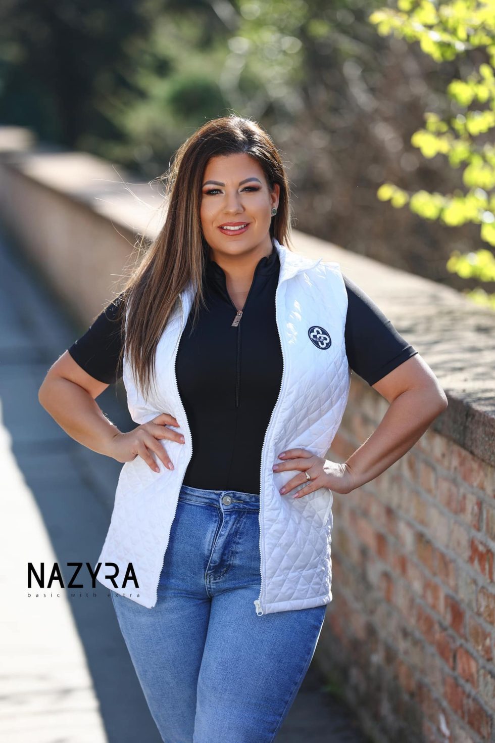 Nazyra Amira mellény