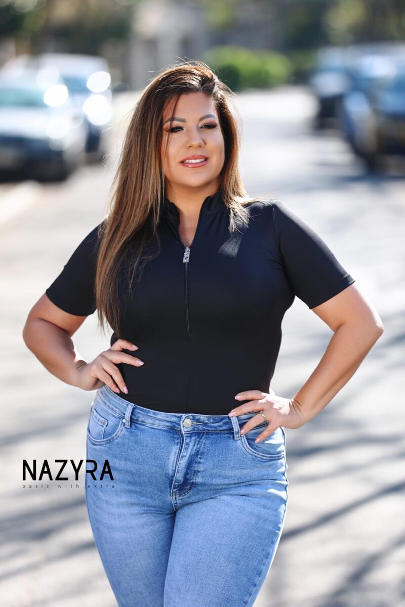 Estrella body Nazyra