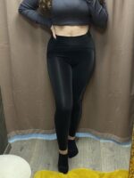 Lézervágott selymes leggings