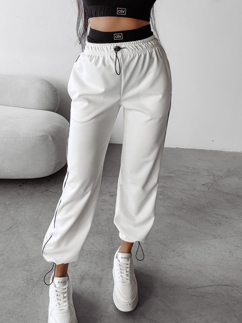 appetizer olavoga feher nadrag s m meretben