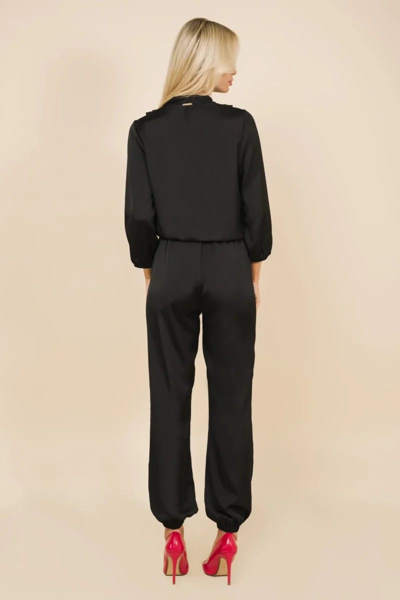 amnesia wahi overal fekete