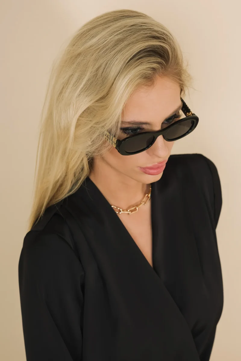 amnesia wahi overal fekete